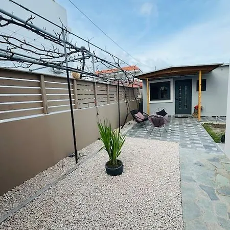 Charming 2-bed House In *